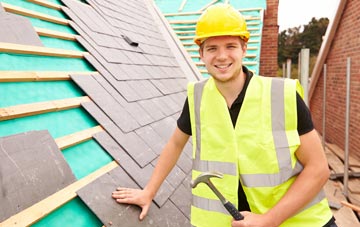 find trusted Sandamhor roofers in Highland